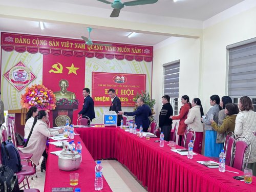 ĐẠI HỘI.jpg